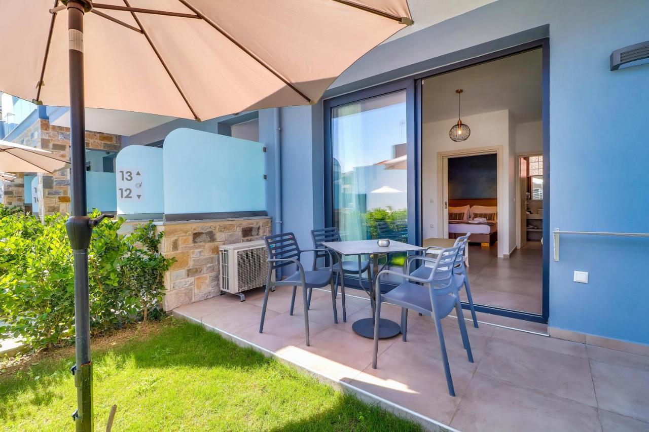 Theros Villas & Suites Hriszí Amudiá Kültér fotó