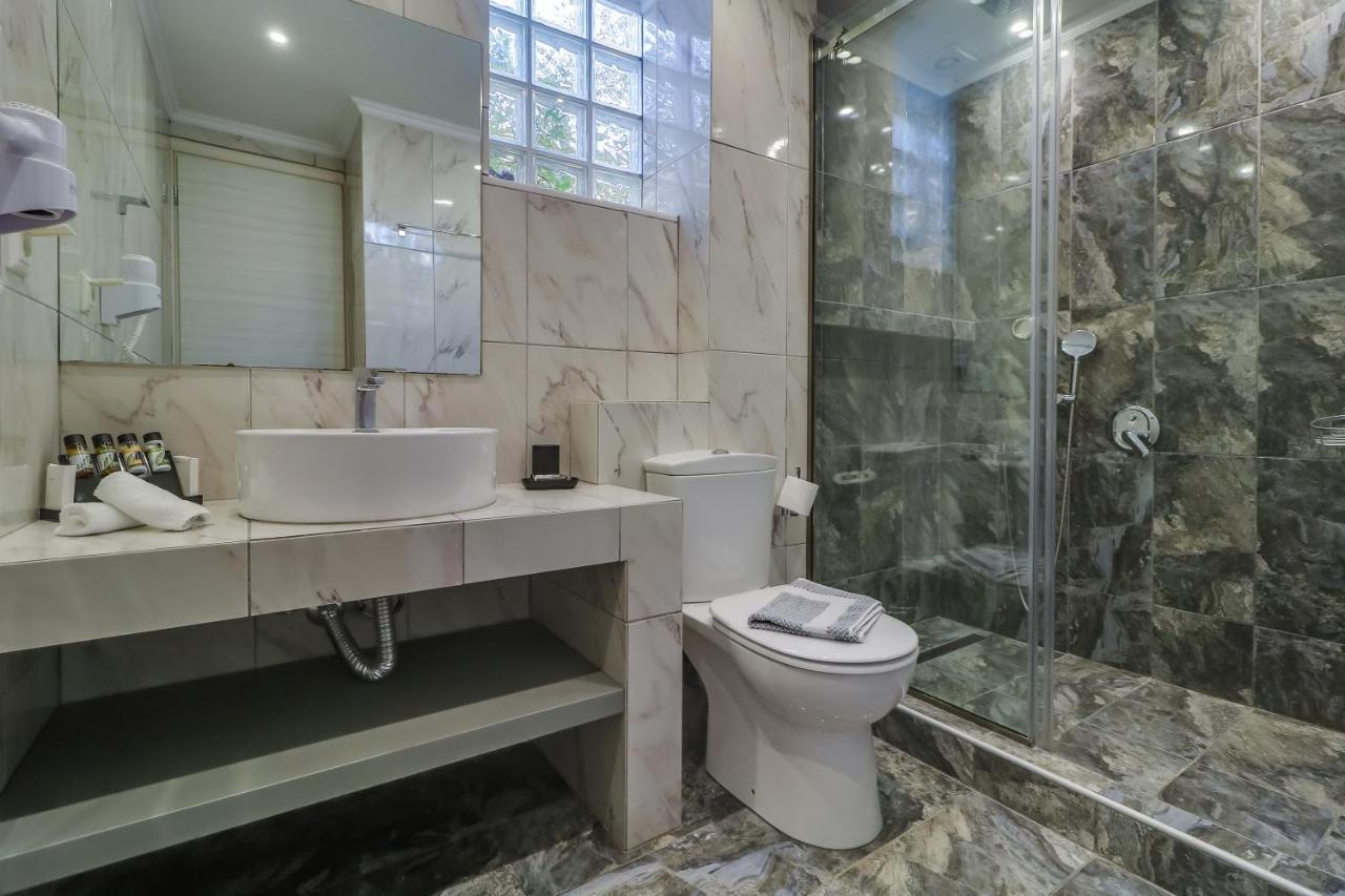 Theros Villas & Suites Hriszí Amudiá Kültér fotó